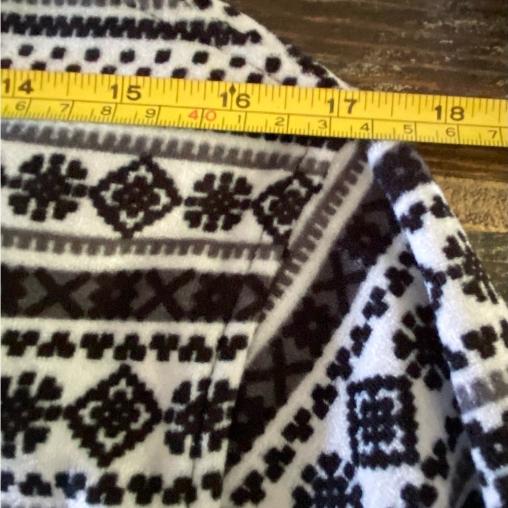 Jachs Cabin Black And White fleece Pullover New York Cabin Collection Size M - Picture 8 of 12